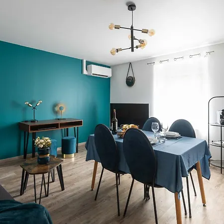 4 Etoiles Ideal Pour Cure Thermale A Bains-les-bains, Apartment