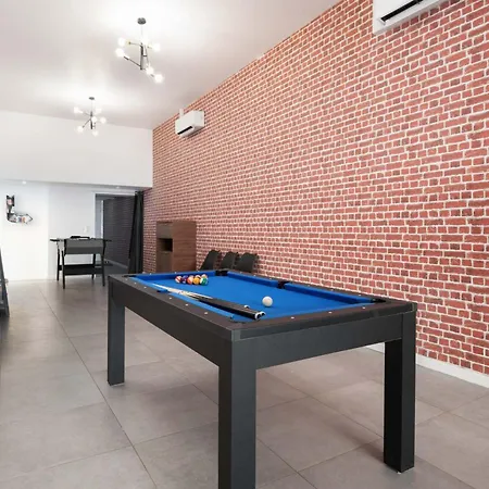 Apartment 4 Etoiles Ideal Pour Cure Thermale A Bains-les-bains, *