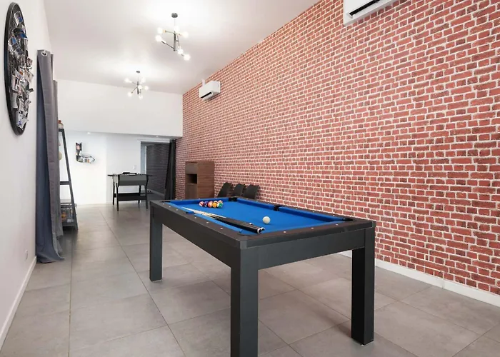 Apartment 4 Etoiles Ideal Pour Cure Thermale A Bains-les-bains, *